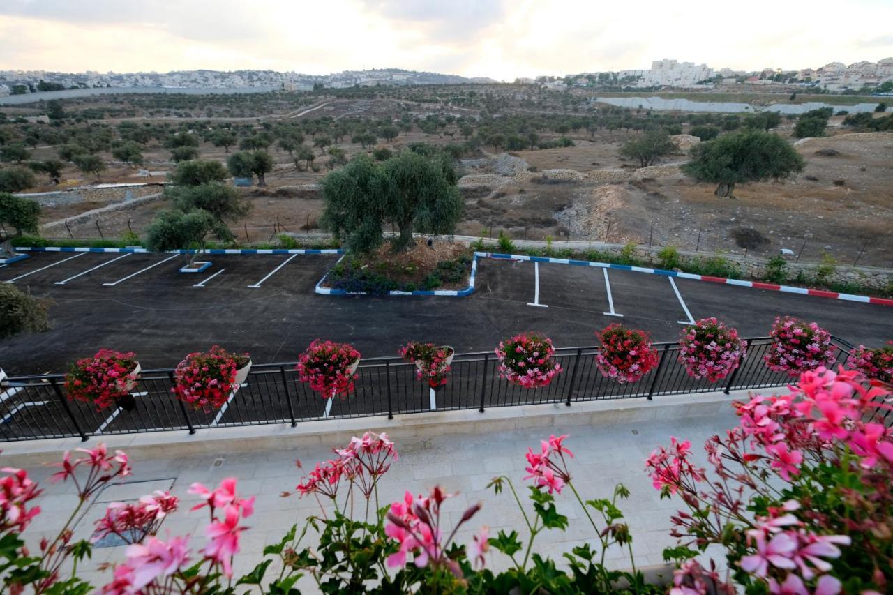 Tantur Hills Hotel - Jerusalem Exterior photo