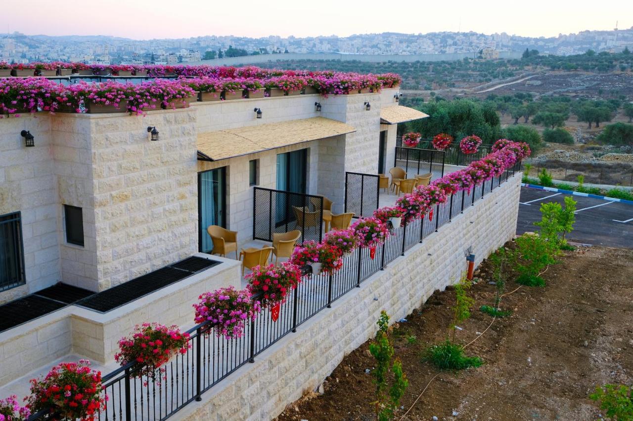 Tantur Hills Hotel - Jerusalem Exterior photo